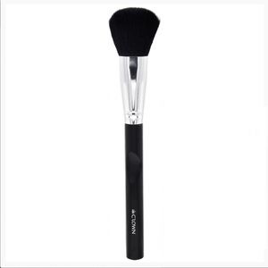Crown Pro C141 Small Chisel Blush Brush